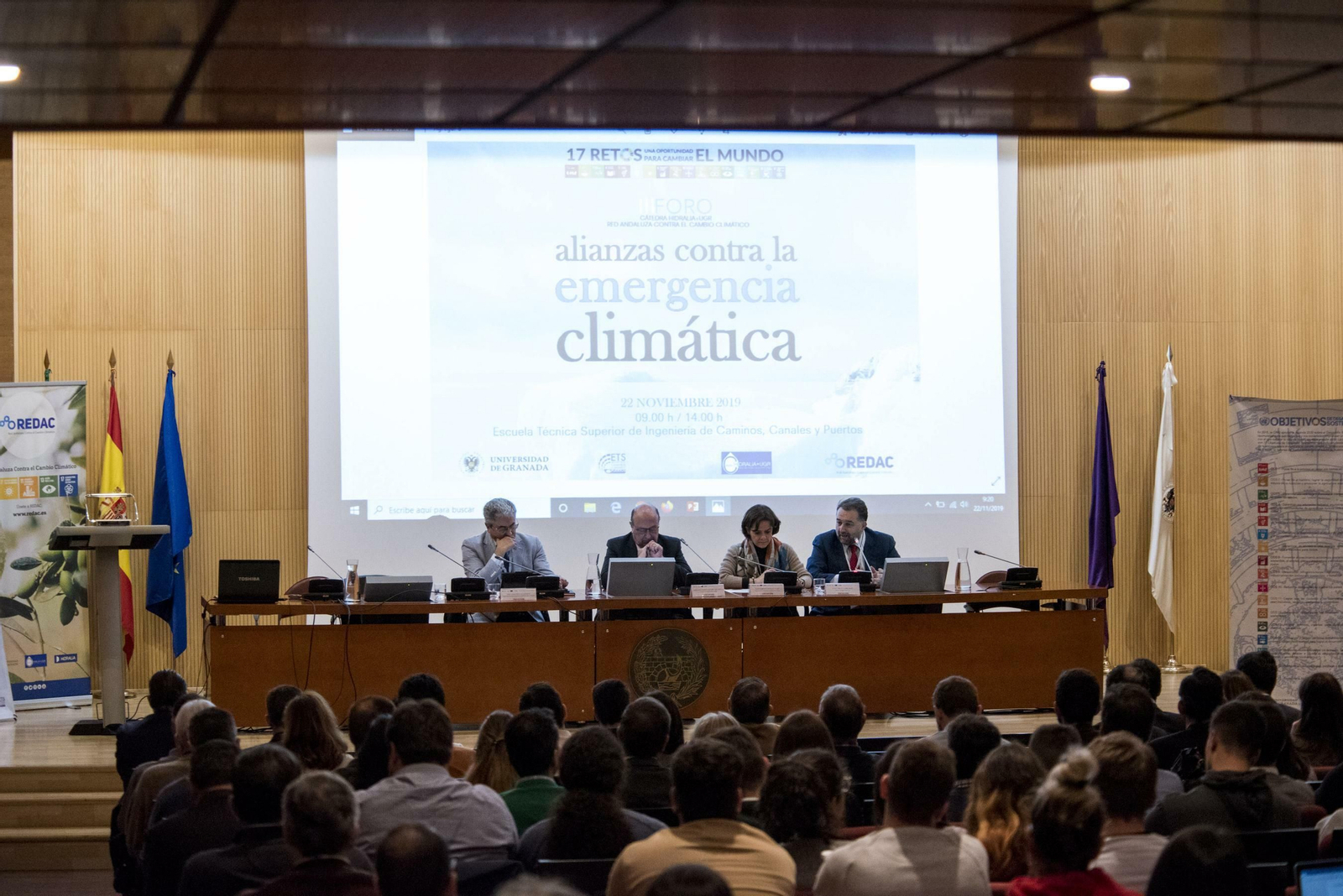 Mesa inaugural del Foro contra la emergencia climática