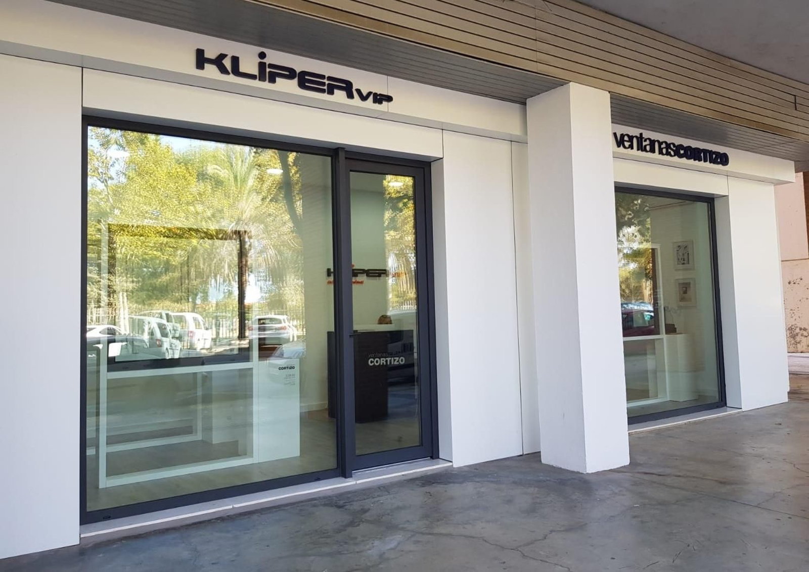 Fachada de la tienda Klipervip.