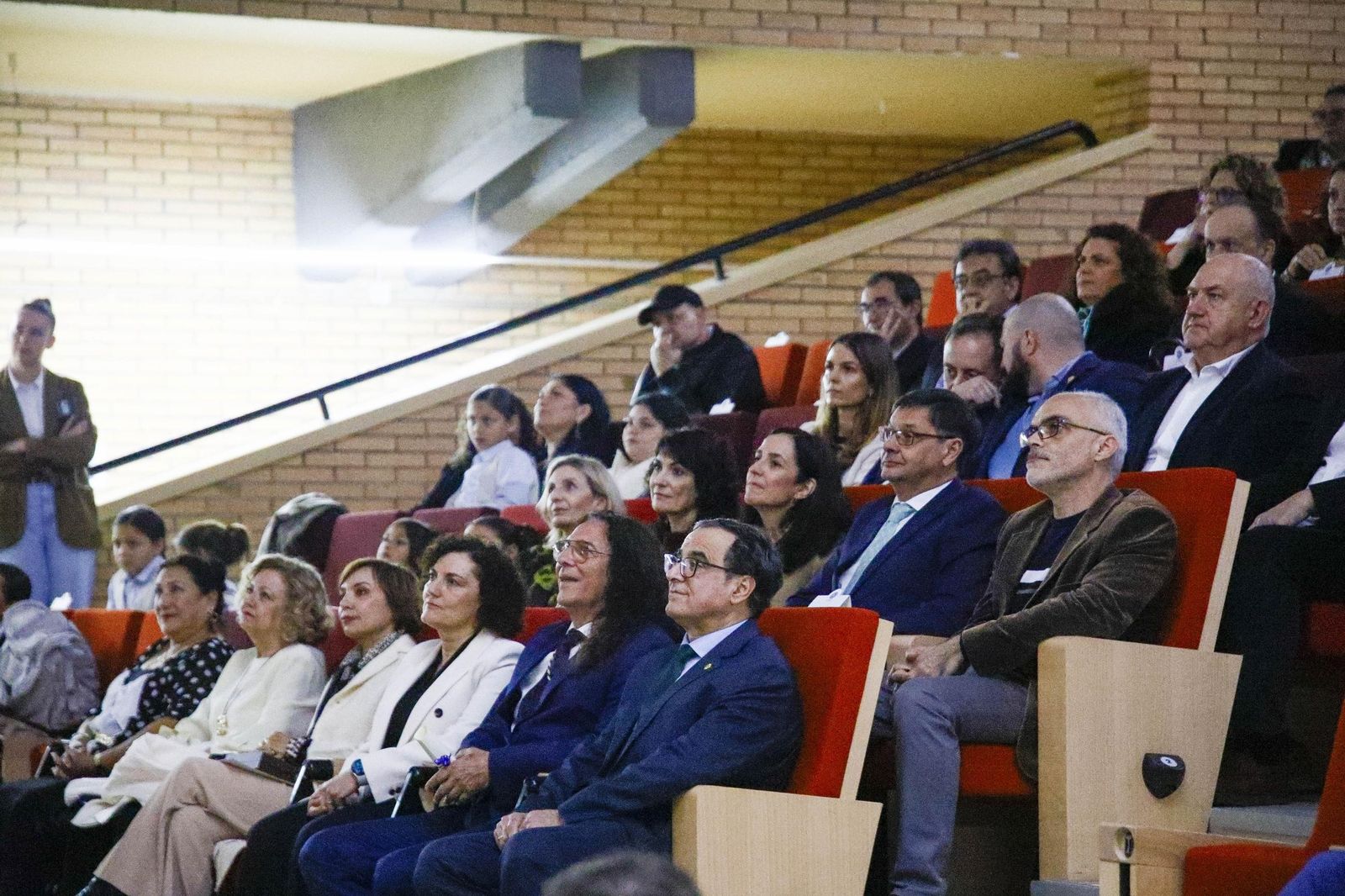 Las imágenes del acto de entrega de la Medalla de Oro a José Fernández Torres Tomatito, en la Universidad de Almería