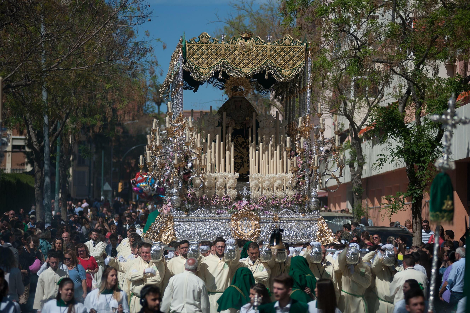 Las fotos de Nueva Esperanza en el Martes Santo en Málaga Las fotos de Nueva Esperanza en el Martes Santo en Málaga
