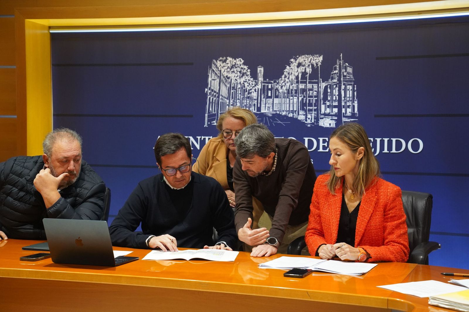 La junta de gobierno realizada en el Ayuntamiento de El Ejido este jueves 8 de enero.