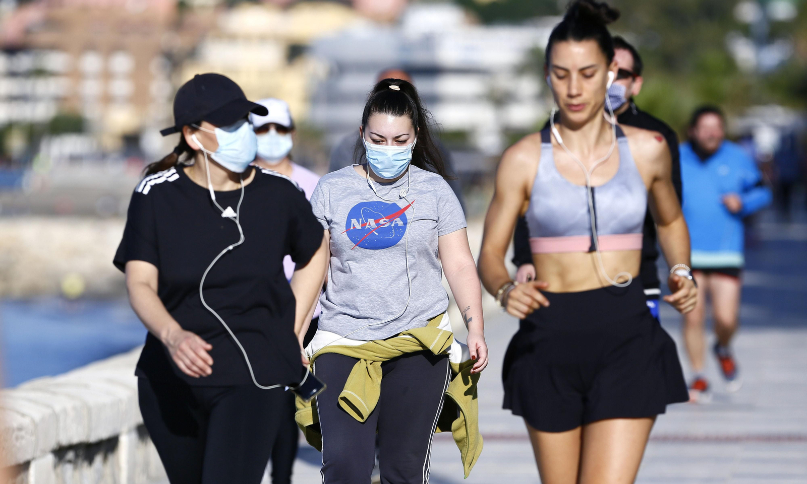 Los deportistas toman las calles, en fotos