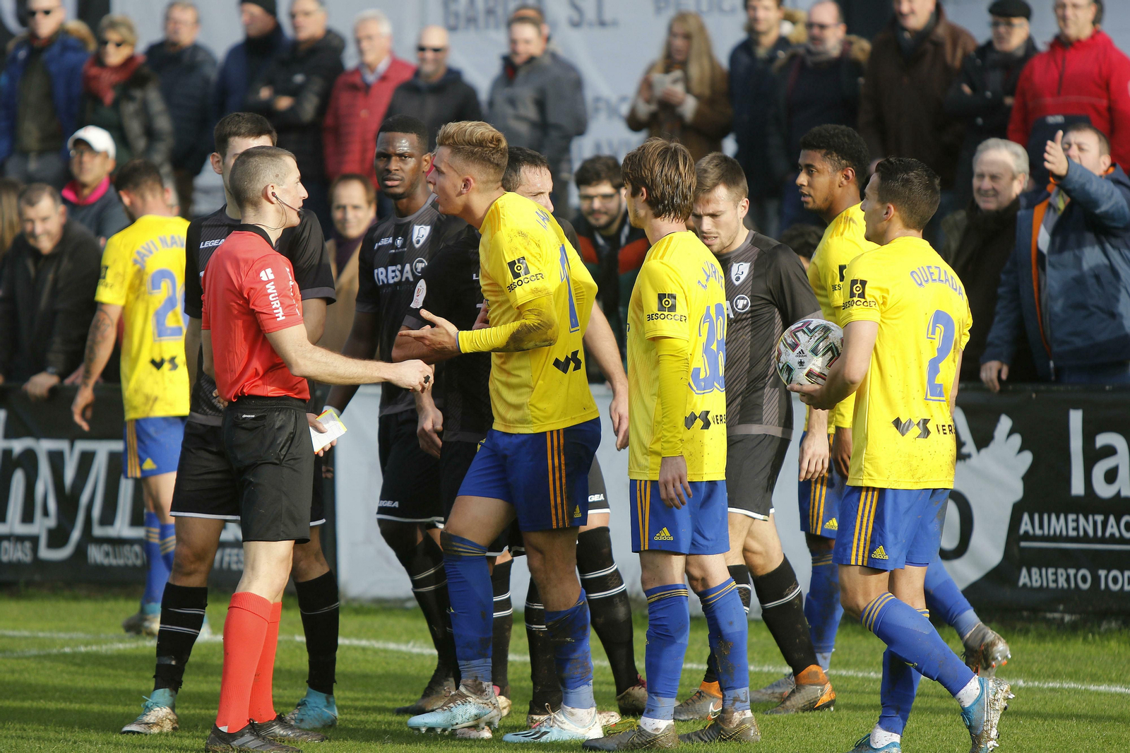 Las imágenes del Lealtad-Cádiz de Copa del Rey