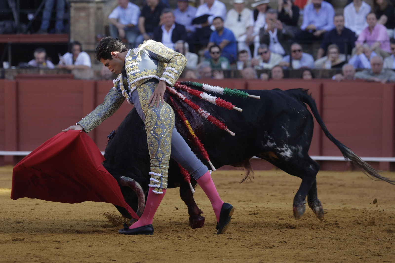 Las imágenes de la tercera de abono en la Maestranza de Sevilla