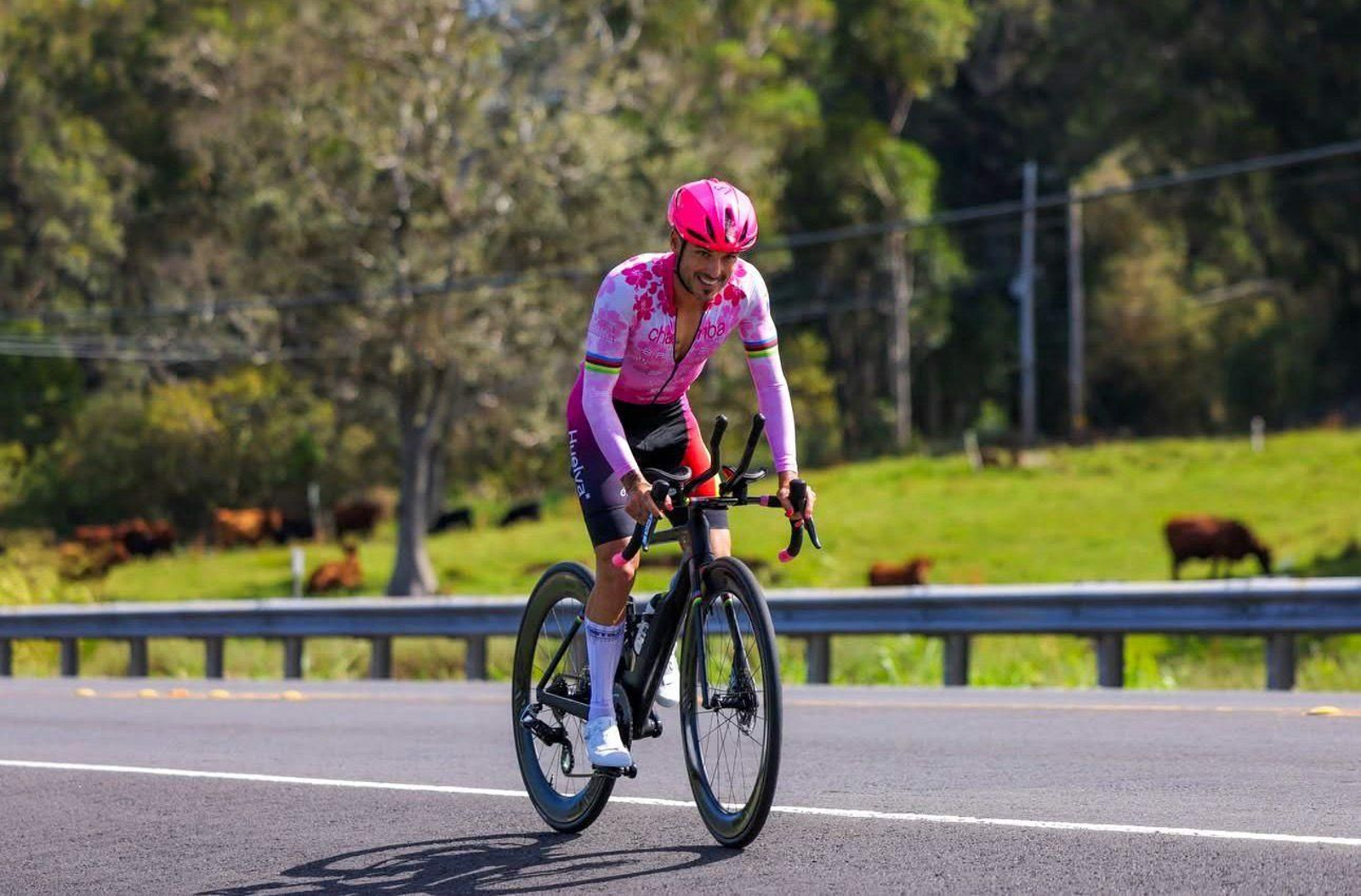 Chamba afronta la segunda etapa del Campeonato del Mundo de ultraman.