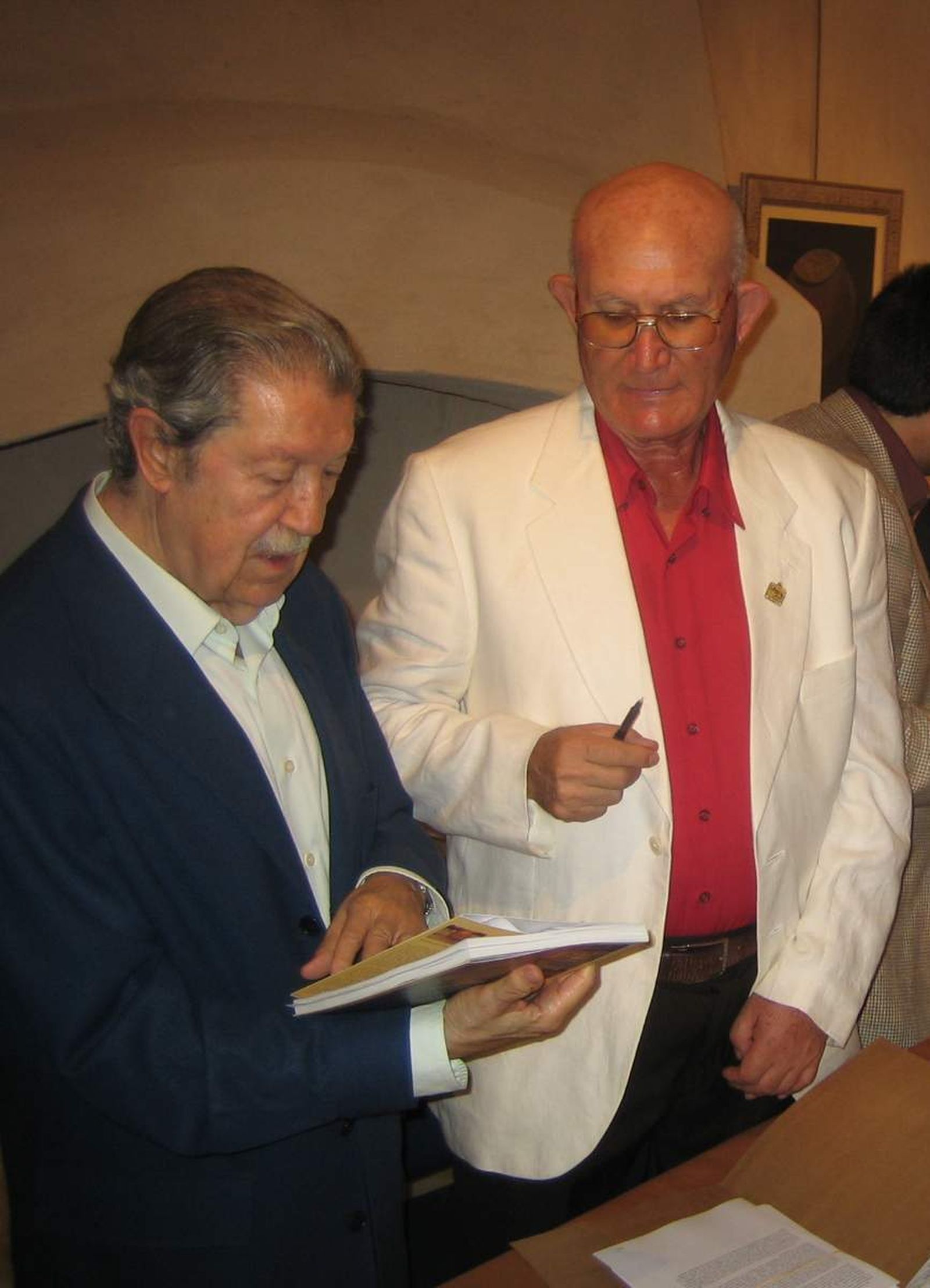 De Hilaria con Manuel Alcántara.