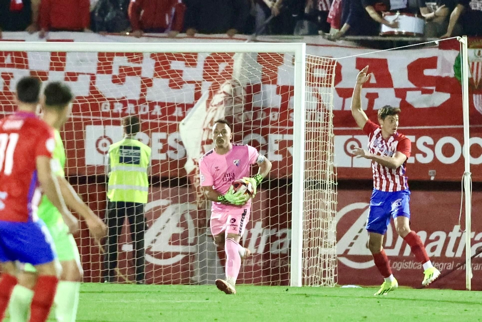 El Algeciras - Málaga CF, en fotos