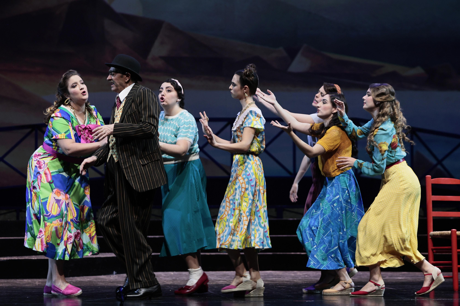 Las imágenes de la zarzuela "Los Gavilanes" en el Maestranza