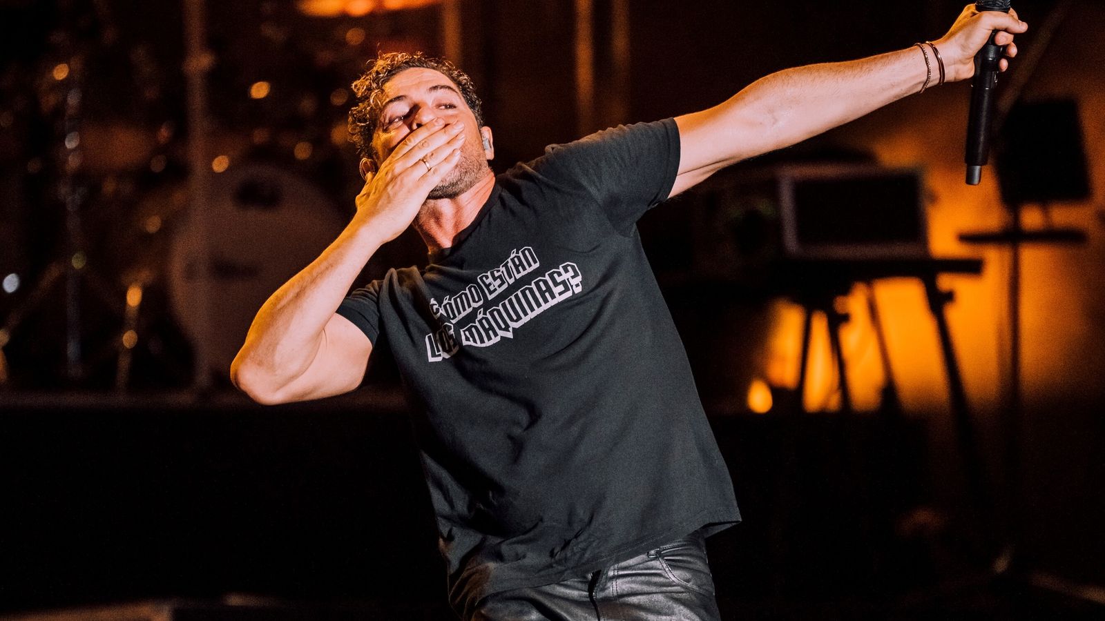 David Bisbal en el final de su concierto en Chiclana