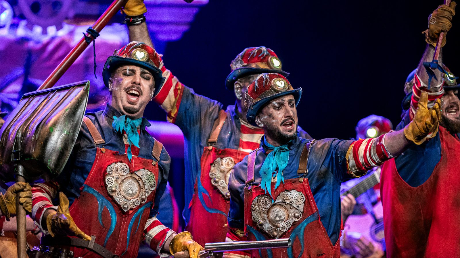 Búscate entre las mejores imágenes de la primera sesión de semifinales del COAC 2025