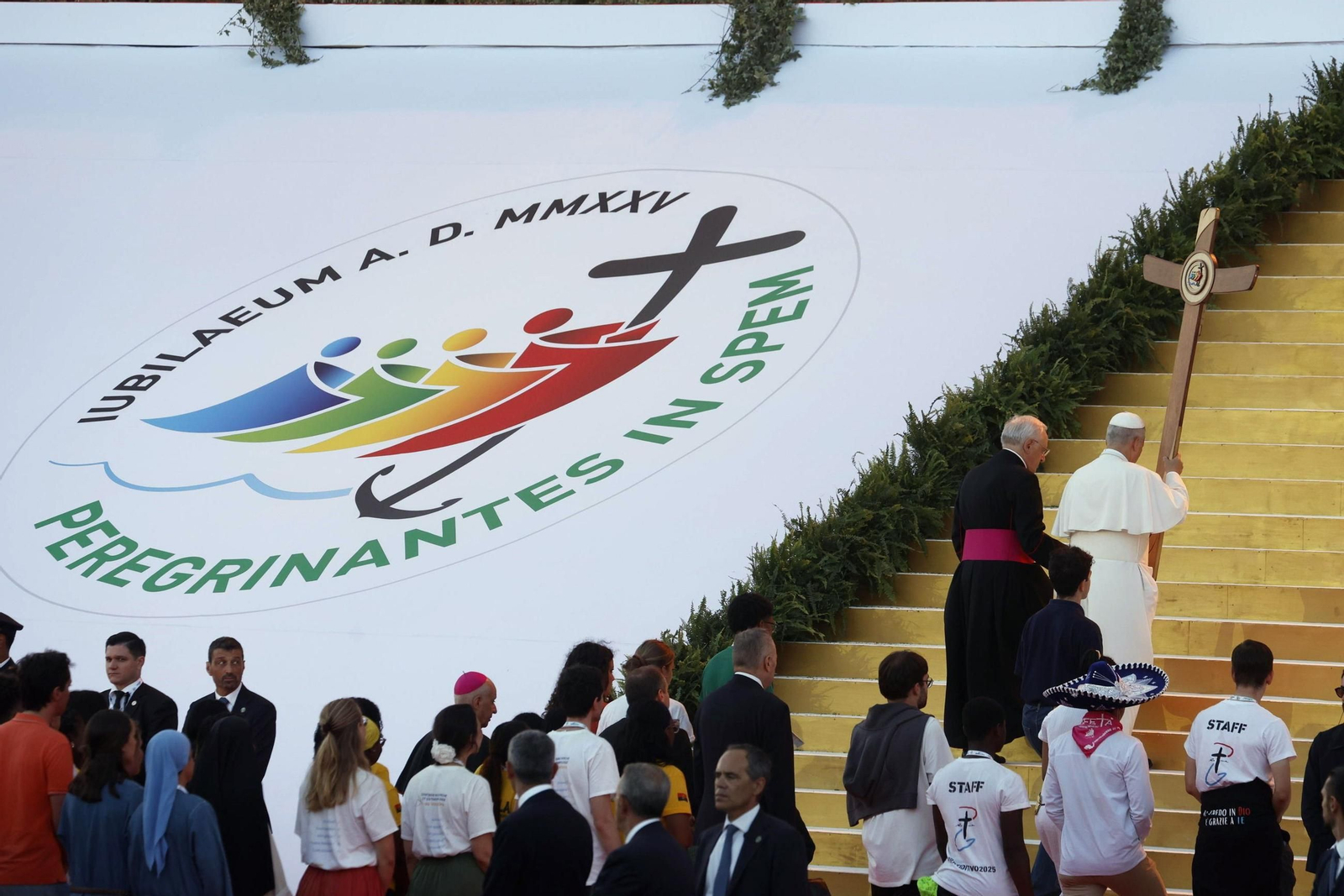 Pope Leo XIV celebrat (14130333).jpg