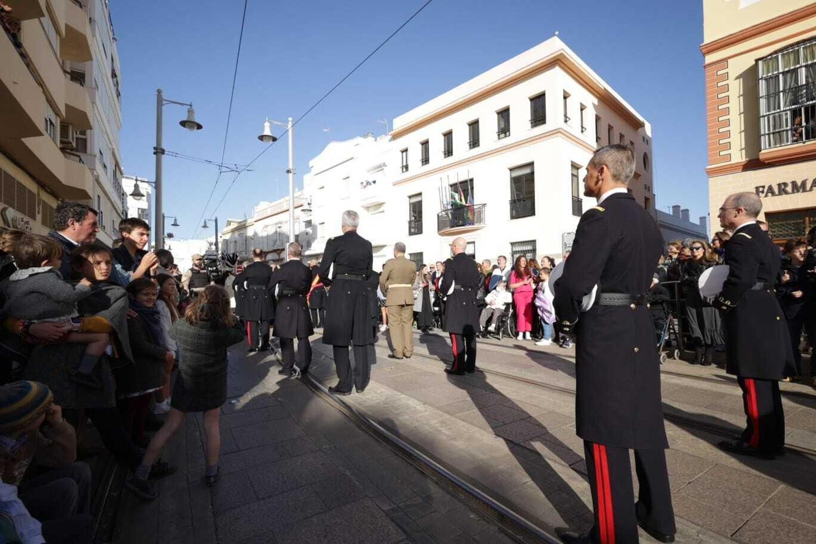 Las imágenes de la procesión del Santo Entierro de la Semana Santa de San Fernando 2023