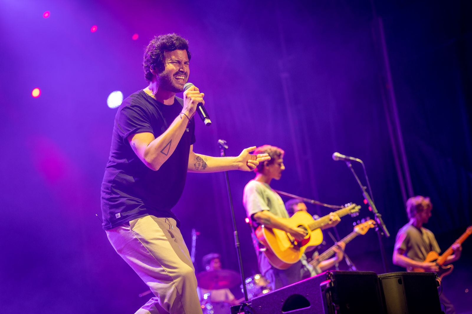 Búscate en el concierto de Taburete en el Concert Music de Chiclana