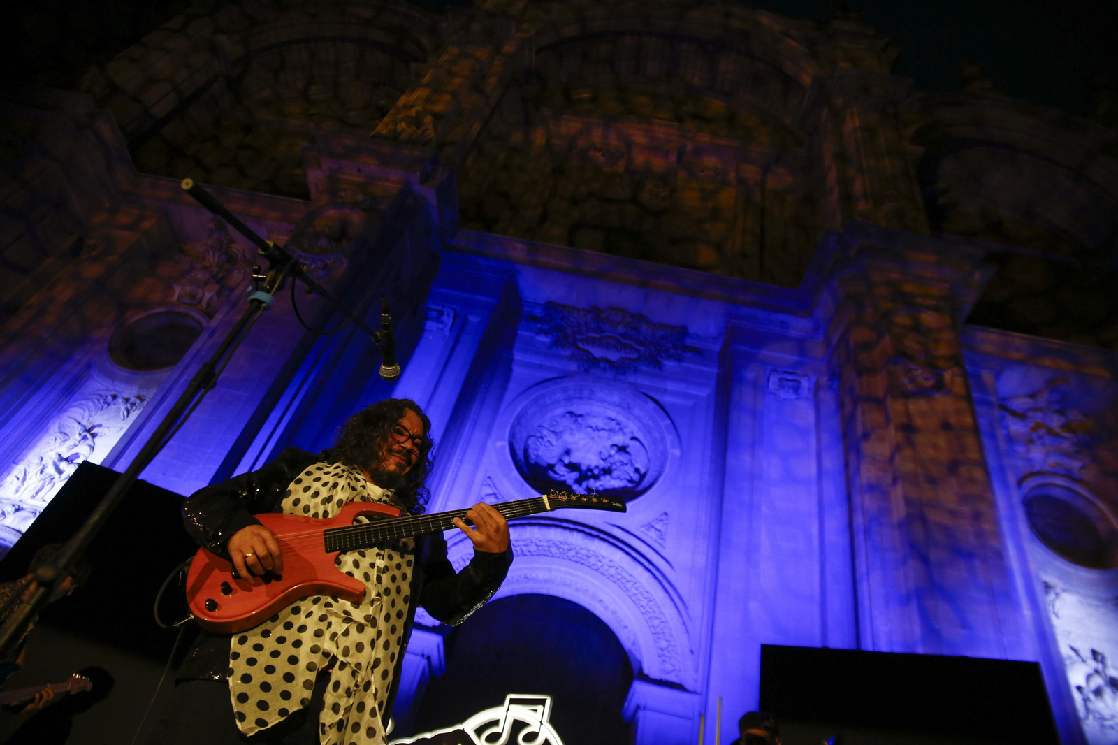 Dellafuente y Raimundo Amador unen dos generaciones musicales en Granada Dellafuente y Raimundo Amador unen dos generaciones musicales en Granada