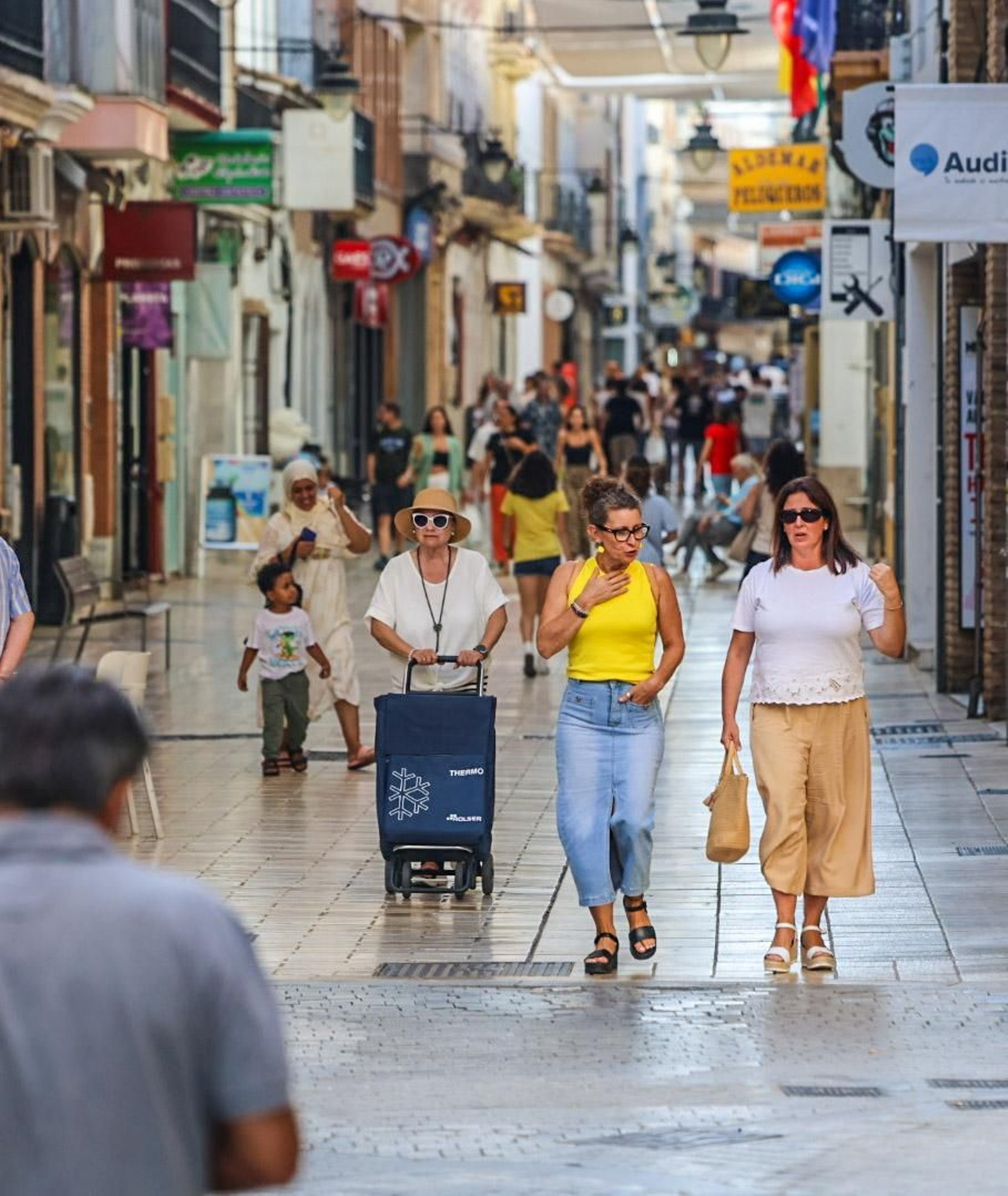 Imágenes del ambiente por el centro en la tarde del lunes
