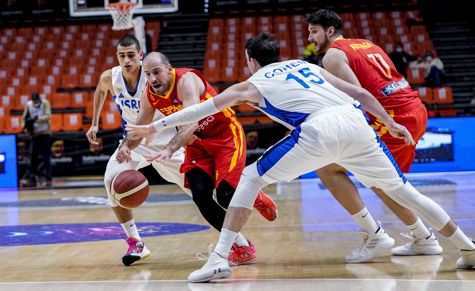 Las fotos de los jugadores del Unicaja en el Israel-España