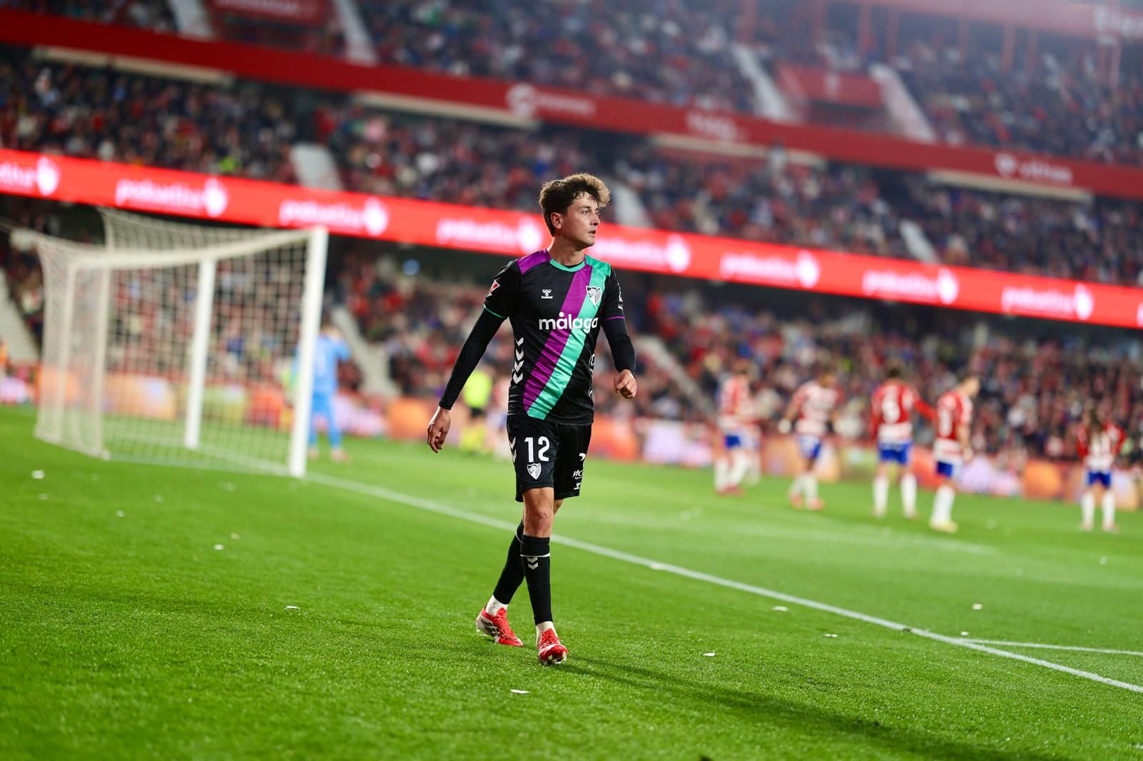 El Granada-Málaga CF, en fotos