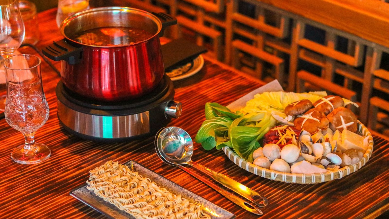La nueva especialidad de la casa se llama Hot Pot y es una delicia culinaria que es imprescindible en tu visita al restaurante.