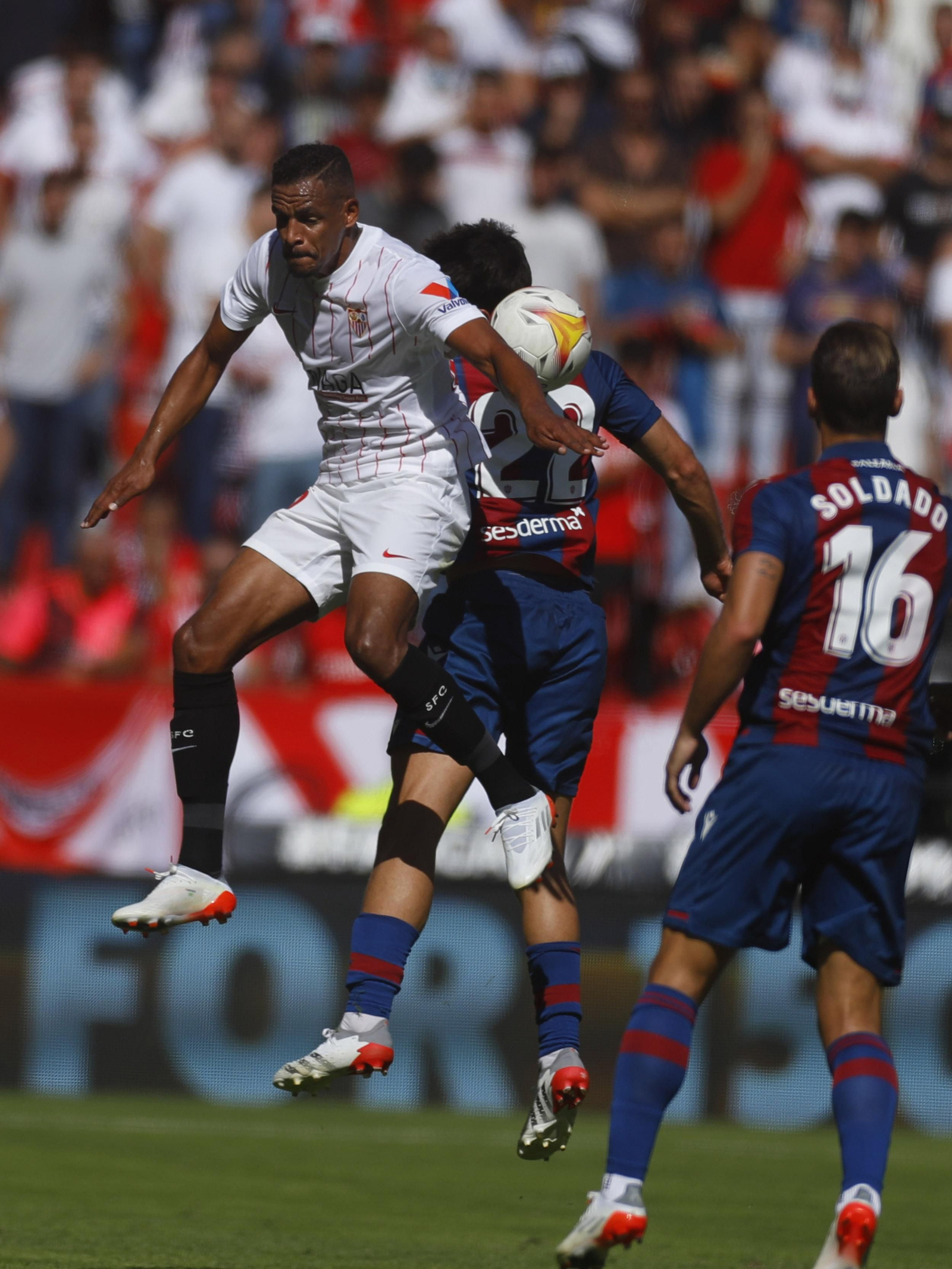 Las imágenes del Sevilla-Levante