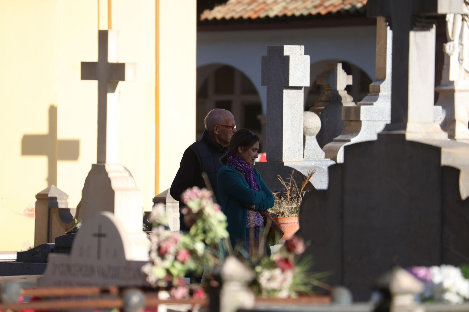 Día de los Santos en el cementerio de San Rafael.