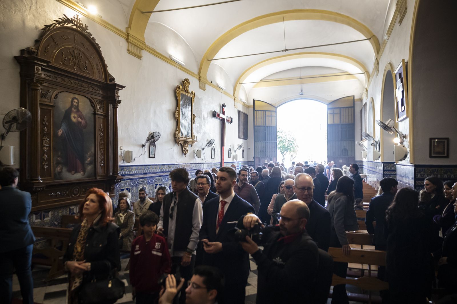 Las imágenes de los besapiés y besamanos del Segundo Domingo de Cuaresma en Jerez
