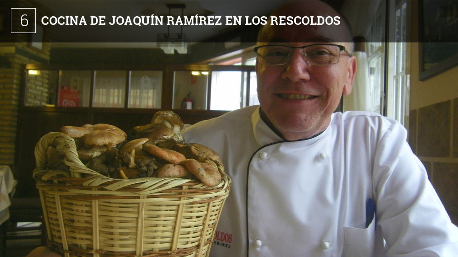 El restaurante Los Rescoldos de El Puerto (Camino de los Enamorados) y las bodegas de Arcos Tesalia ofrecerán el jueves 9 de mayo, a partir de las 14:00 horas, un menú maridado. El almuerzo estará compuesto por cinco platos salados y uno dulce acompañados de los vinos ARX y Tesalia. El precio es de 37 euros y las reservas se pueden hacer a través del teléfono 856921559. Entre las propuestas que se podrán degustar del repertorio del conocido cocinero Joaquín Ramírez un carpaccio de vaca rubia o una carrillada de vaca con verduritas y manzanas asadas.