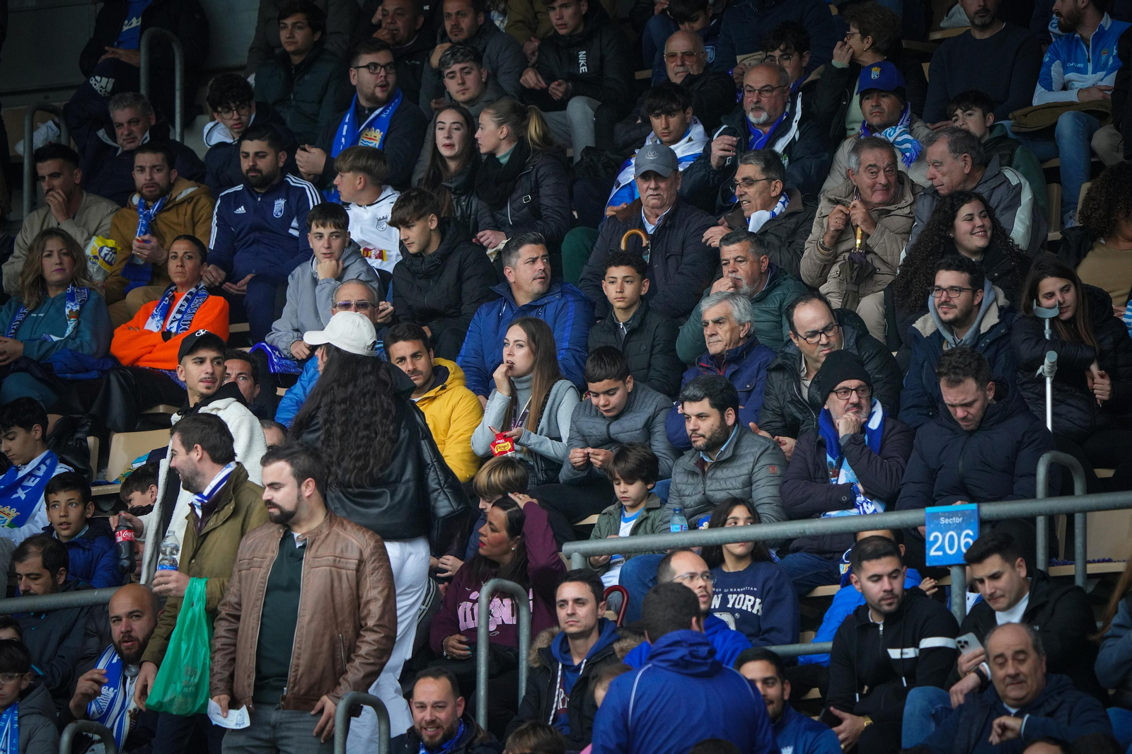 Búscate en el partido del Xerez CD - Cabecense