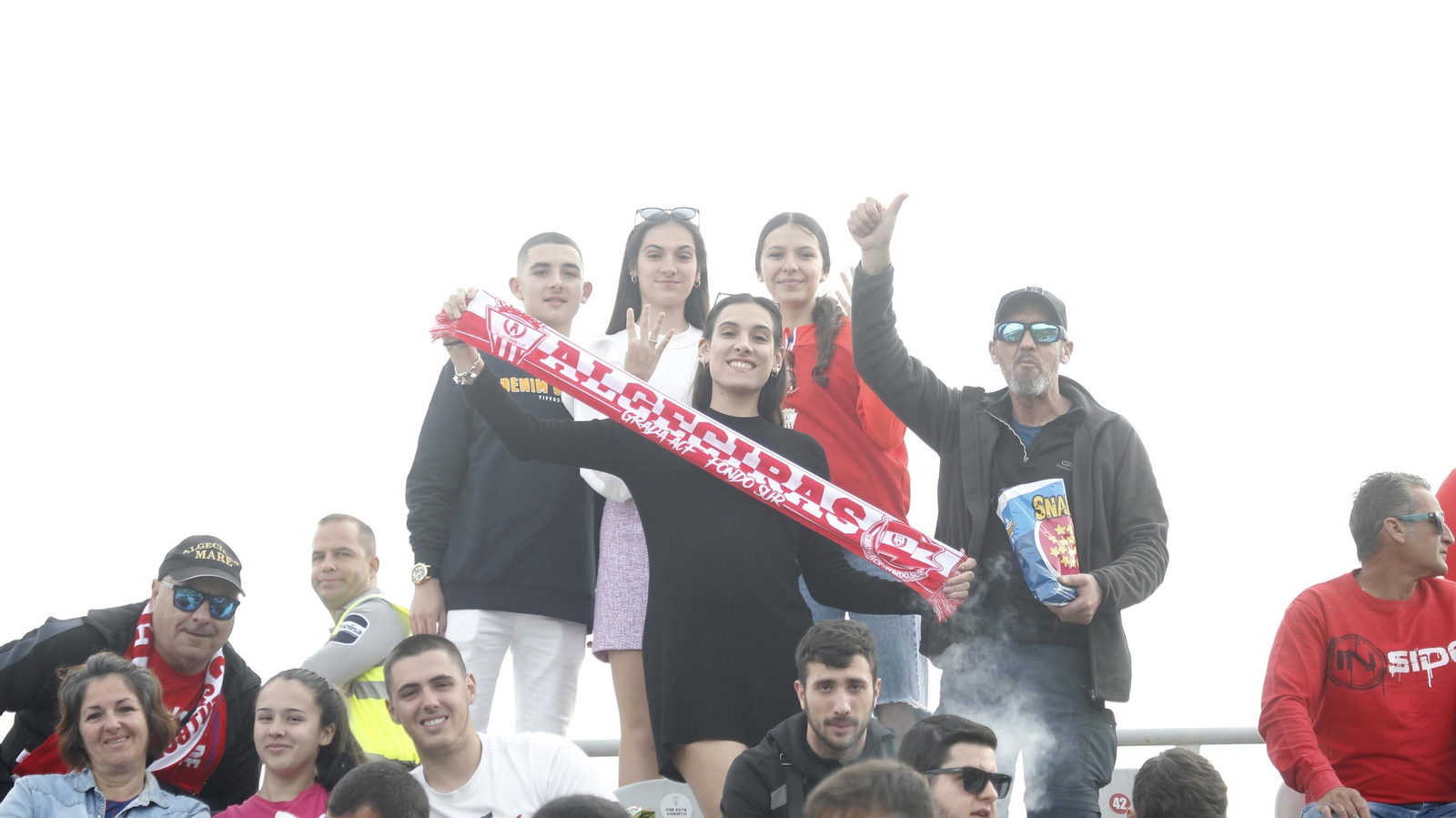 Búscate en el Algeciras CF  - Linares de Primera Federación