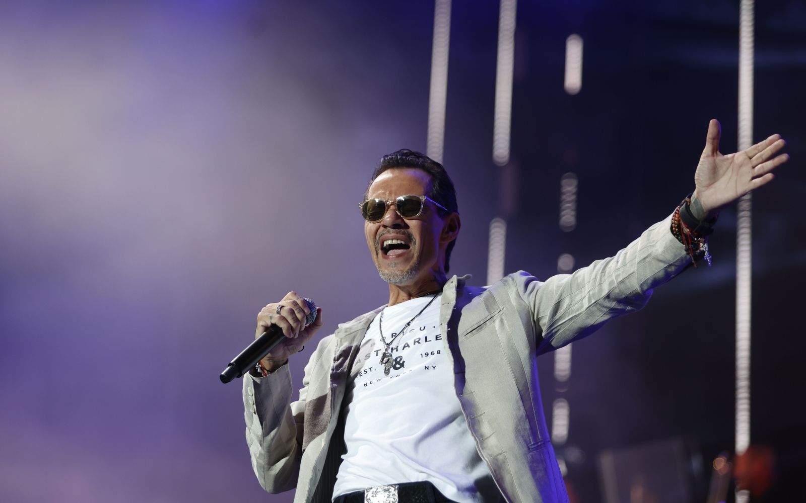 Las imágenes del concierto de Marc Anthony en Sevilla