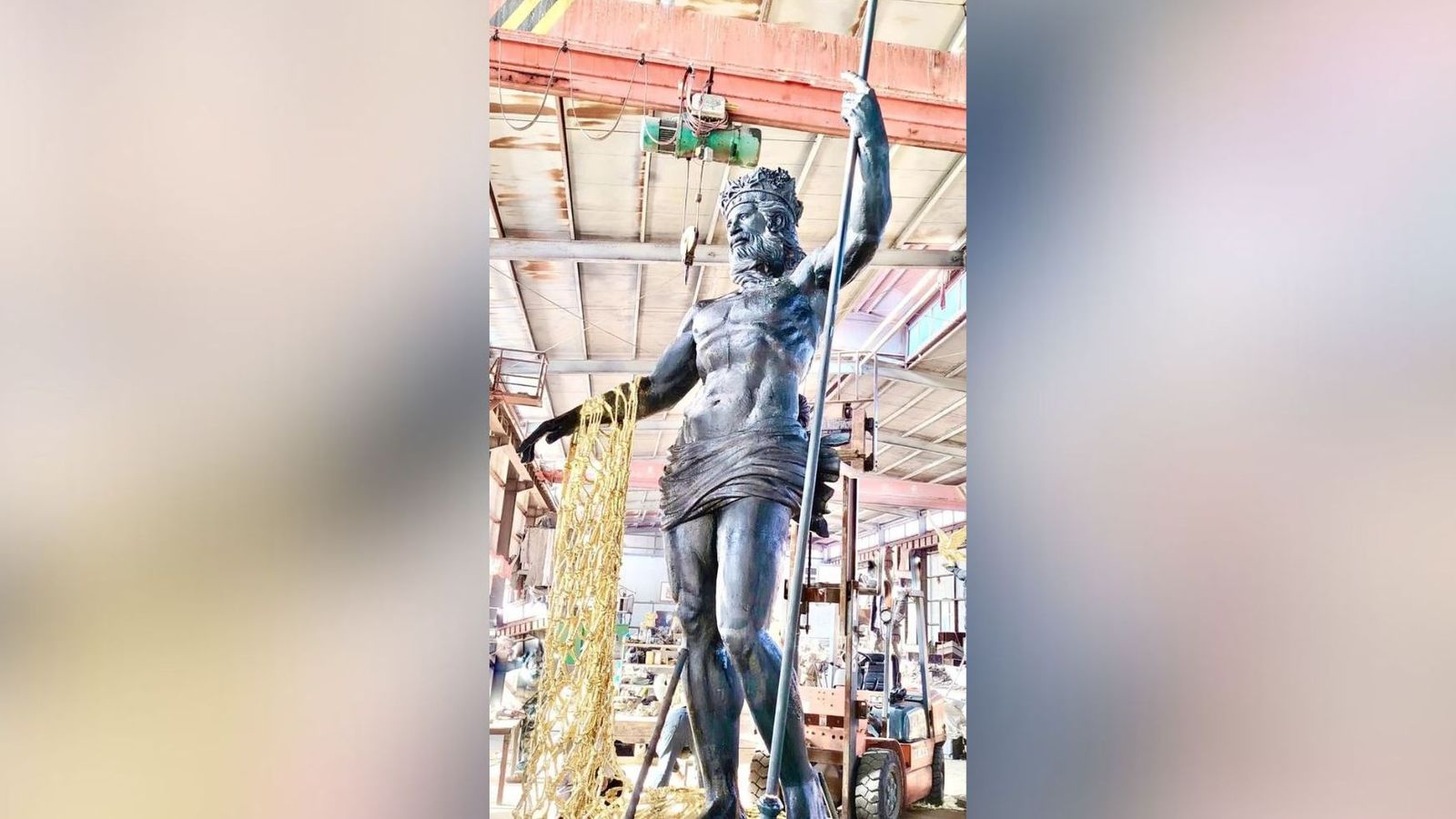 Neptuno obra de Ginés Serrán-Pagán