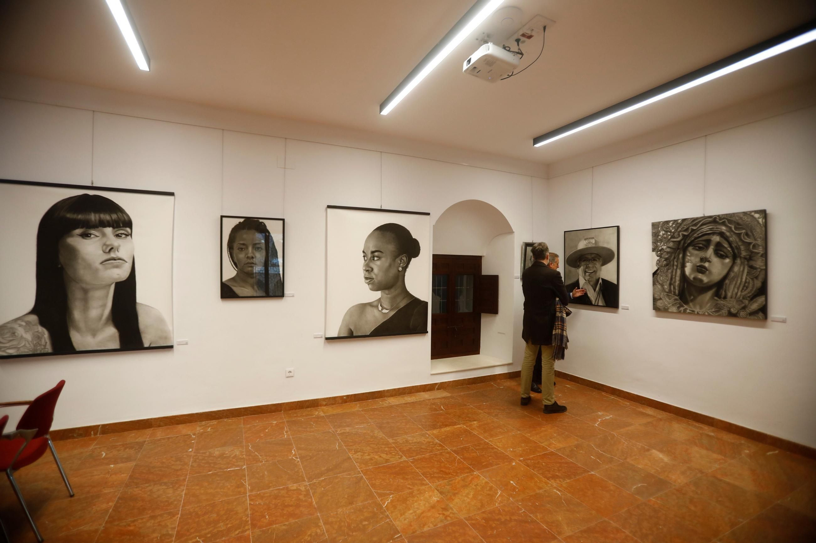 La exposición 'Lo que no se ve' de Justo Mesa, en imágenes