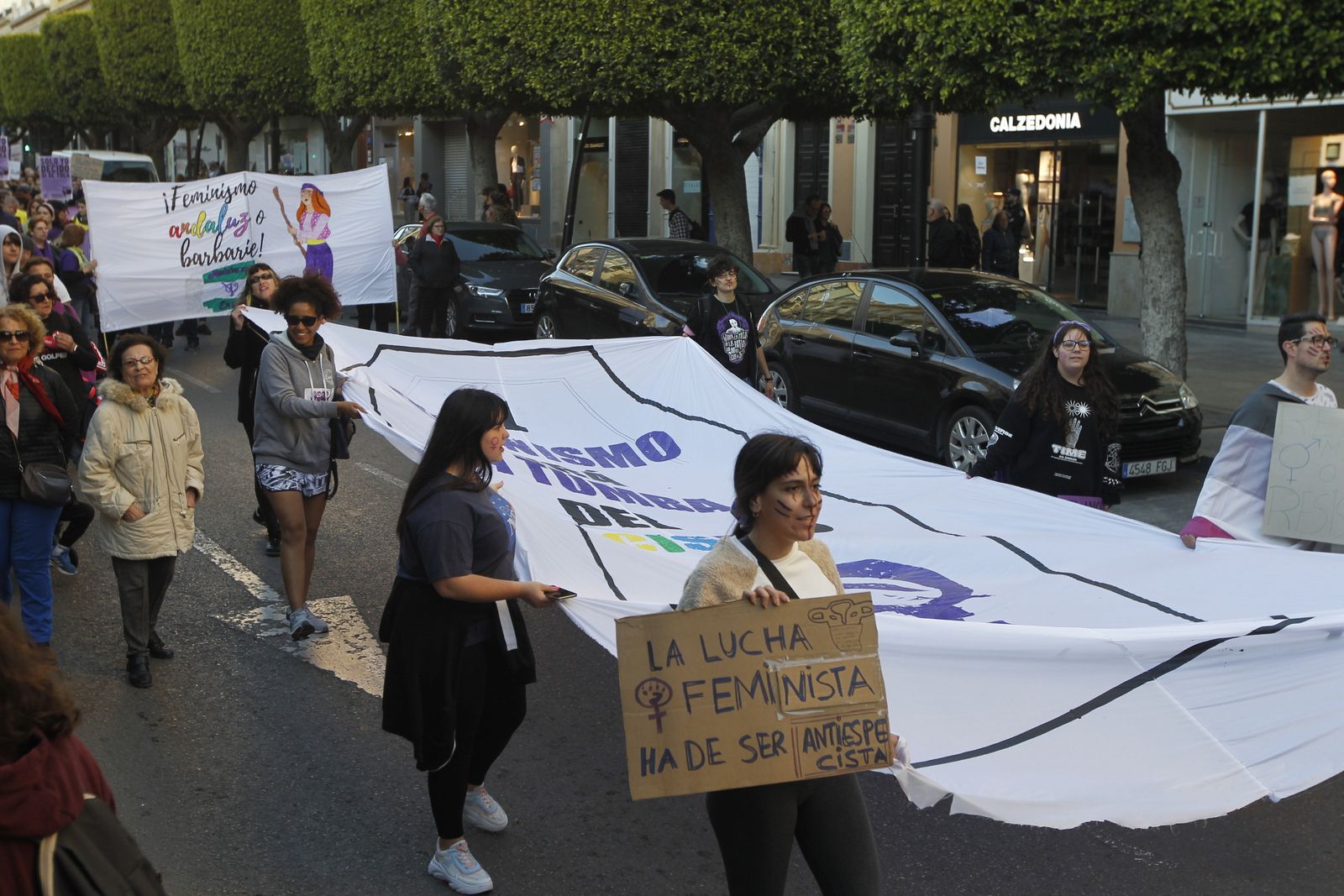 Fotogalería manifestación Día Internacional de la Mujer