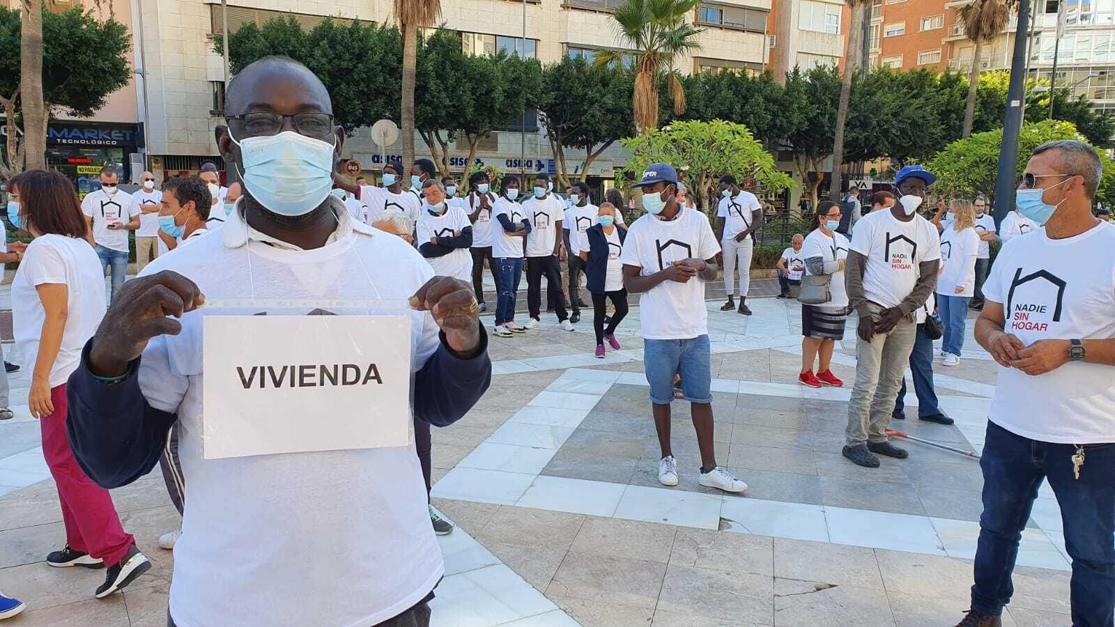 Algunos de los participantes en el acto.