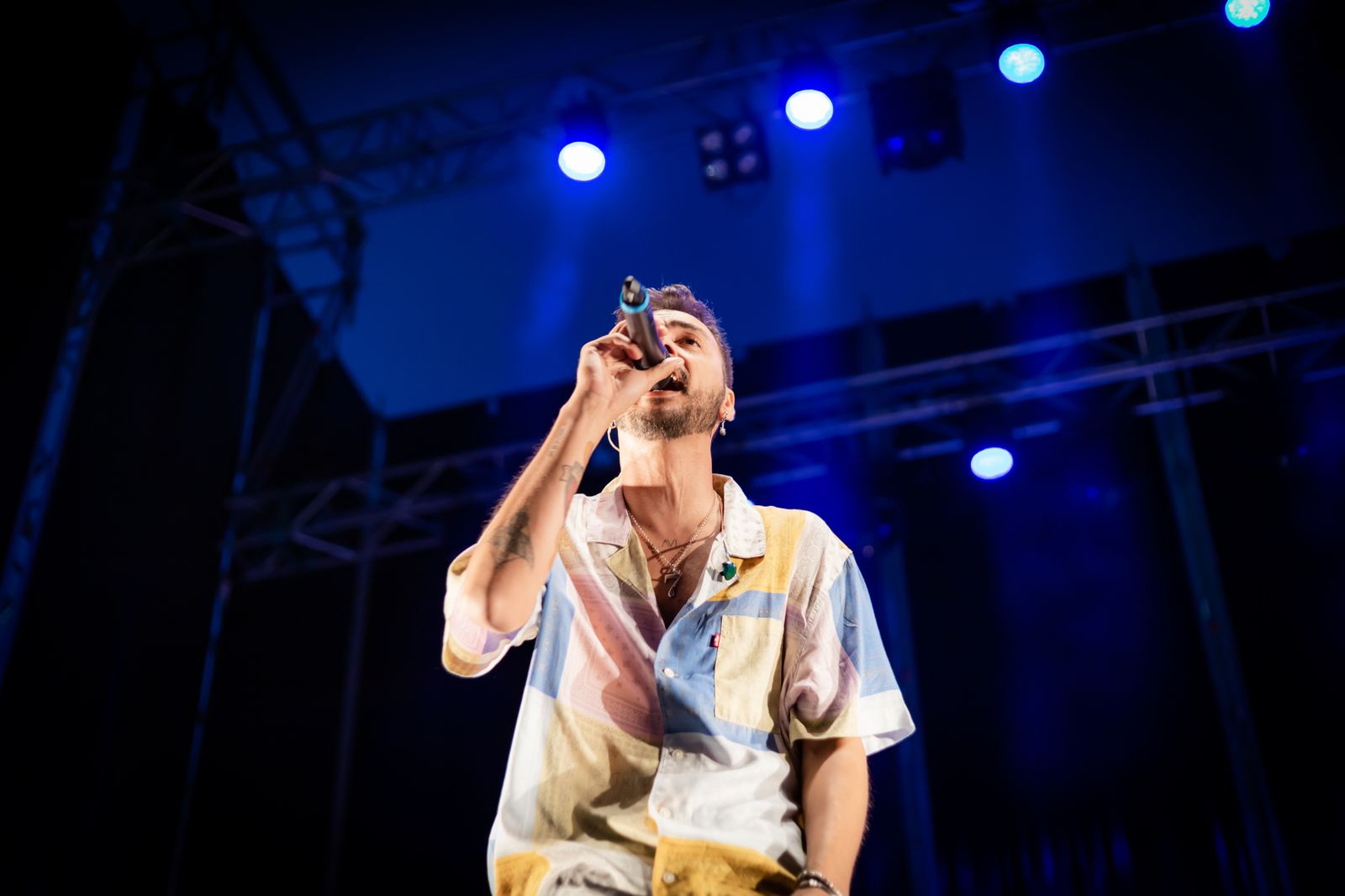 Búscate en el concierto de Raulé en Bahía Sound