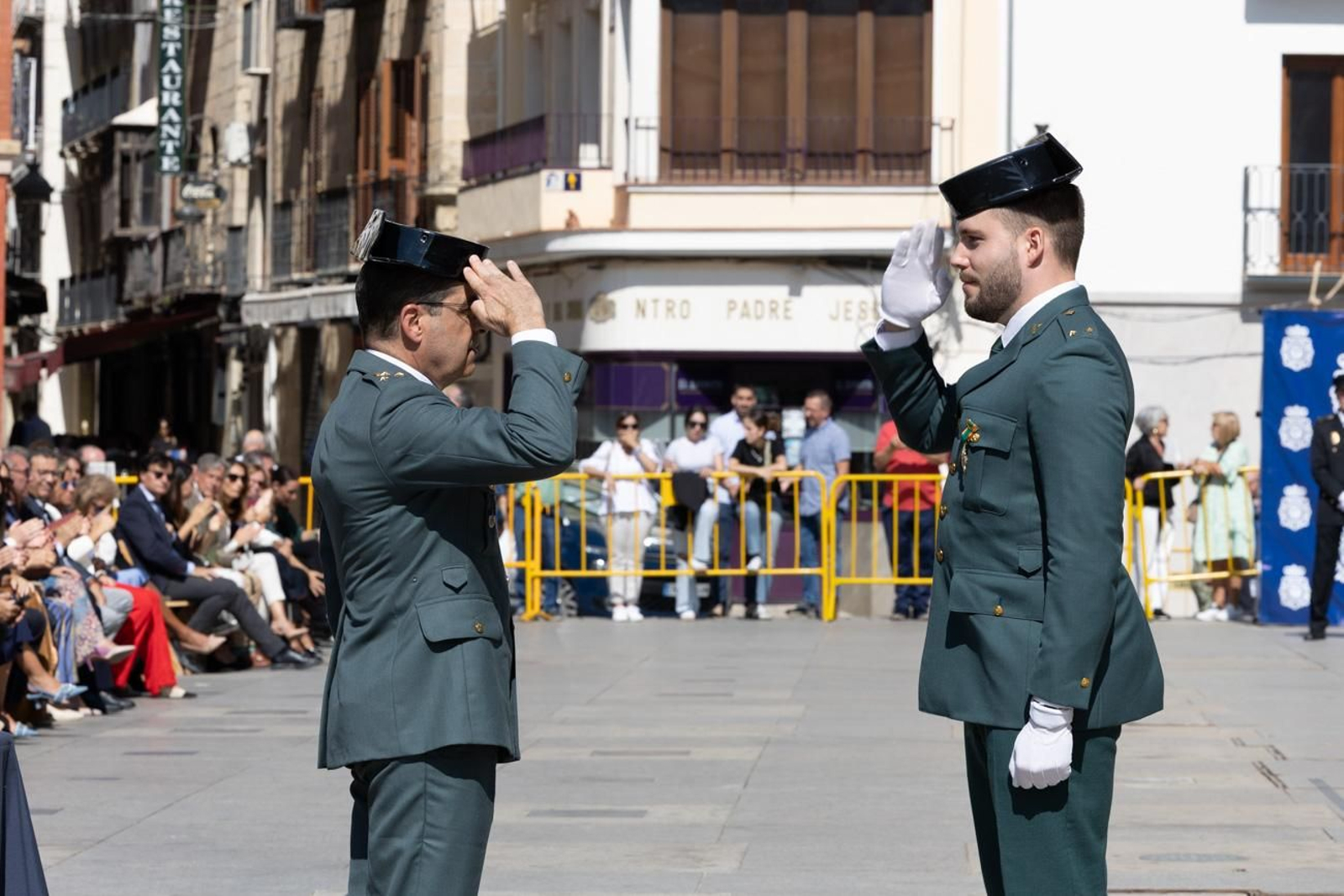 Acto por el día de la Policía Nacional, con motivo de la festividad los Santos Ángeles Custodios