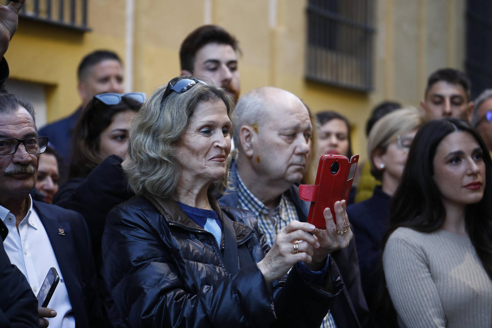 Córdoba se vuelca en el homenajea a Ángel González, el desaparecido sumiller de El Churrasco