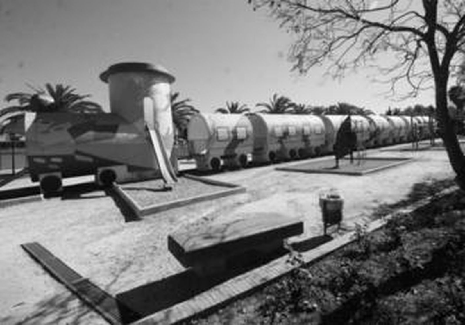 El parque del tren de Los Barrios, ubicado junto a la calle Las Rosas.