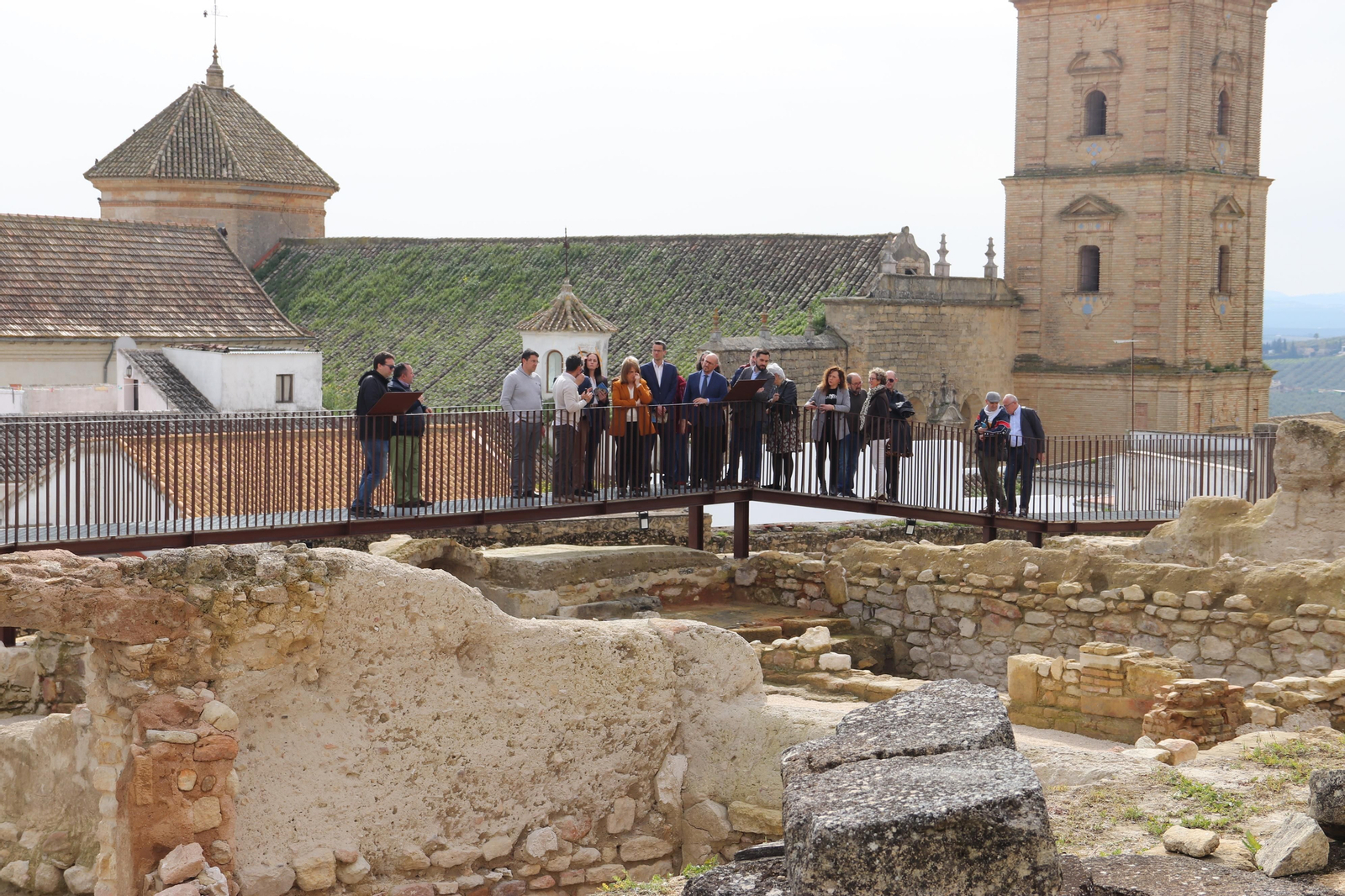 Un recorrido en imágenes por el yacimiento arqueológico del cerro del Castillo de Montilla