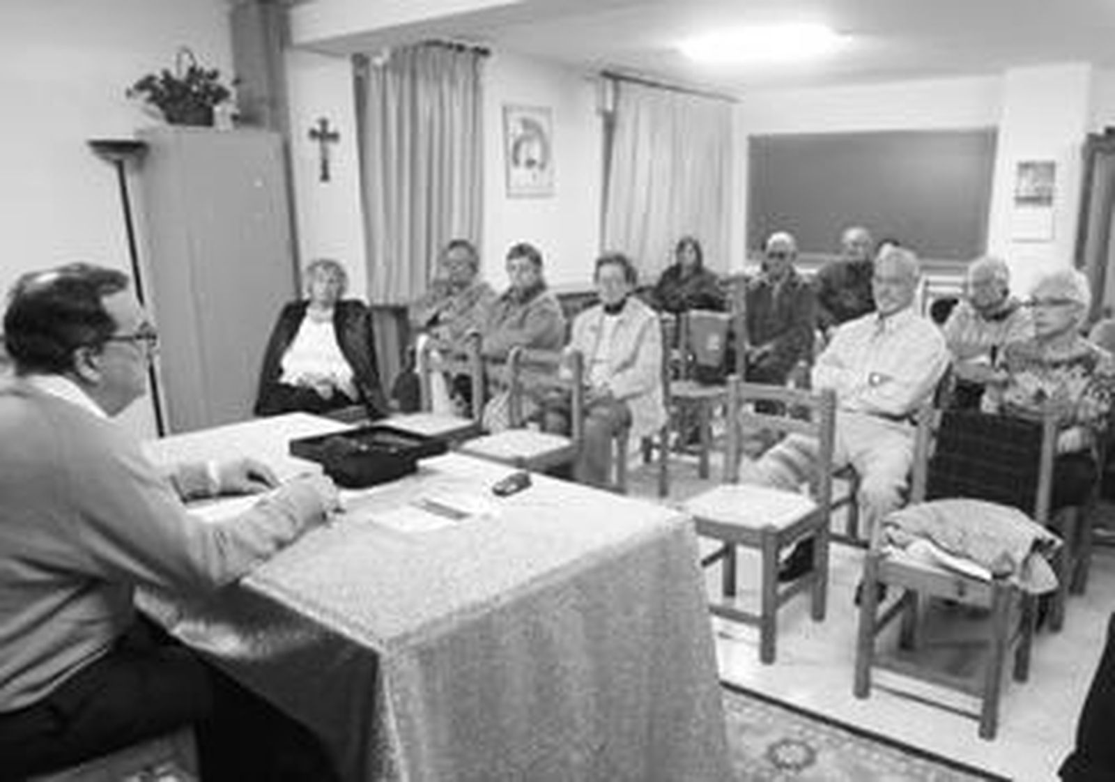Simón Alfageme, durante su conferencia en la que habló sobre la psicología de las sectas y los sectarios.