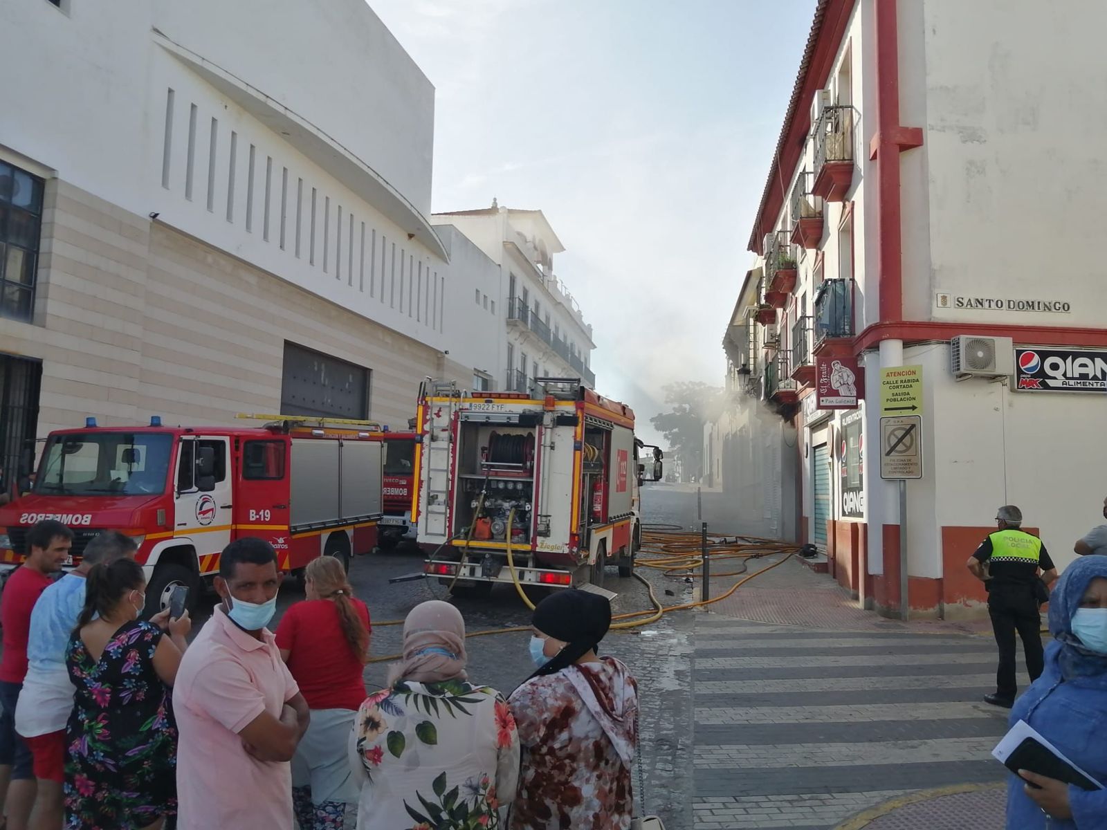 Incendio en la calle Castillo de Moguer