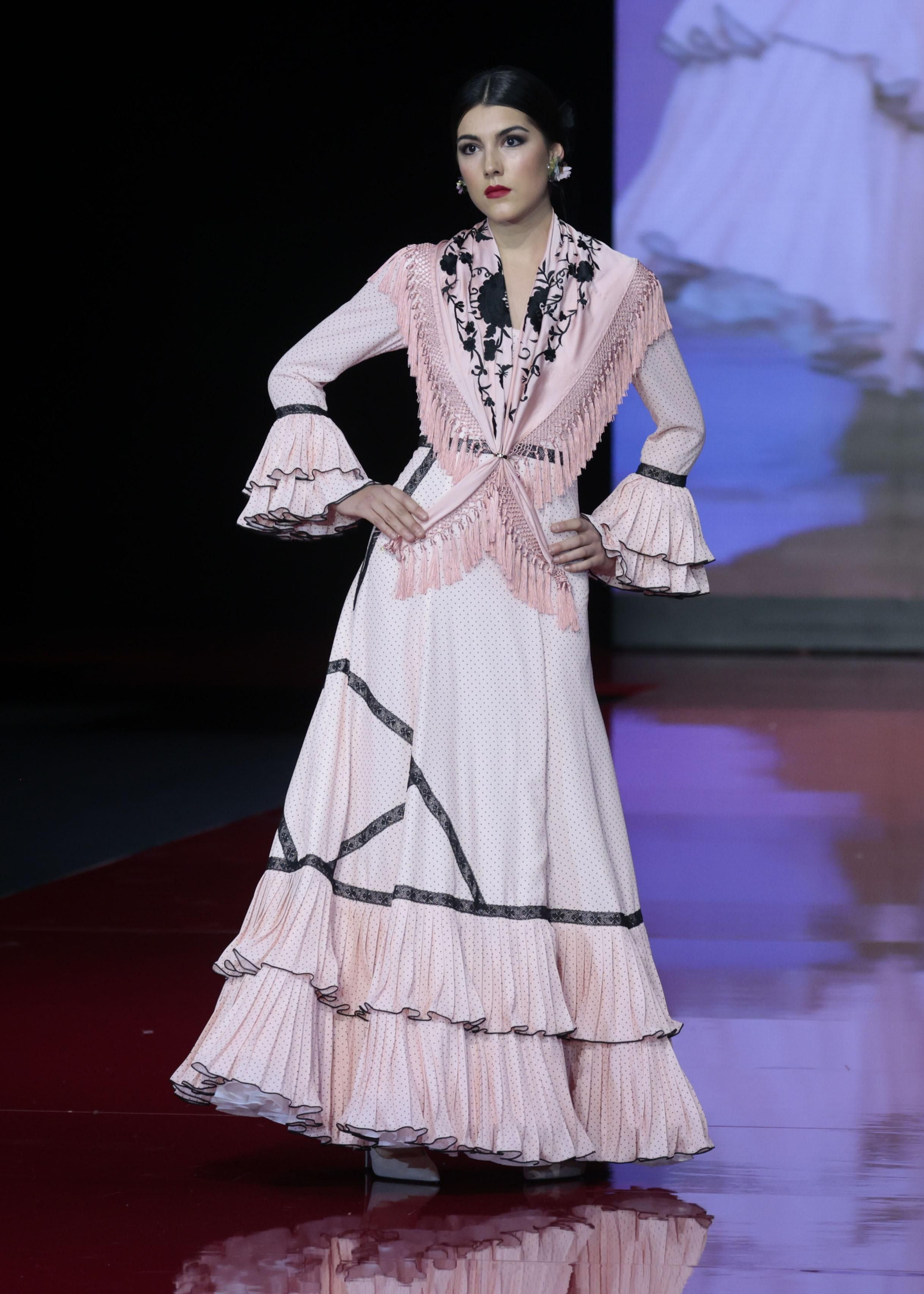 El desfile de Mi Abril en SIMOF 2022, todas las fotos