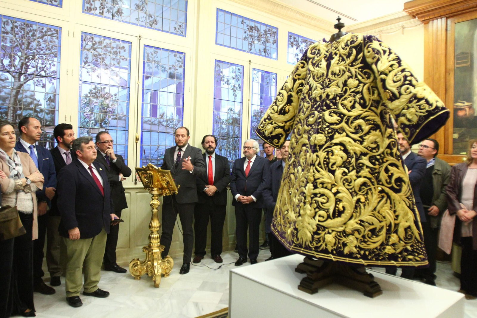 Presentación de la nueva túnica del Nazareno