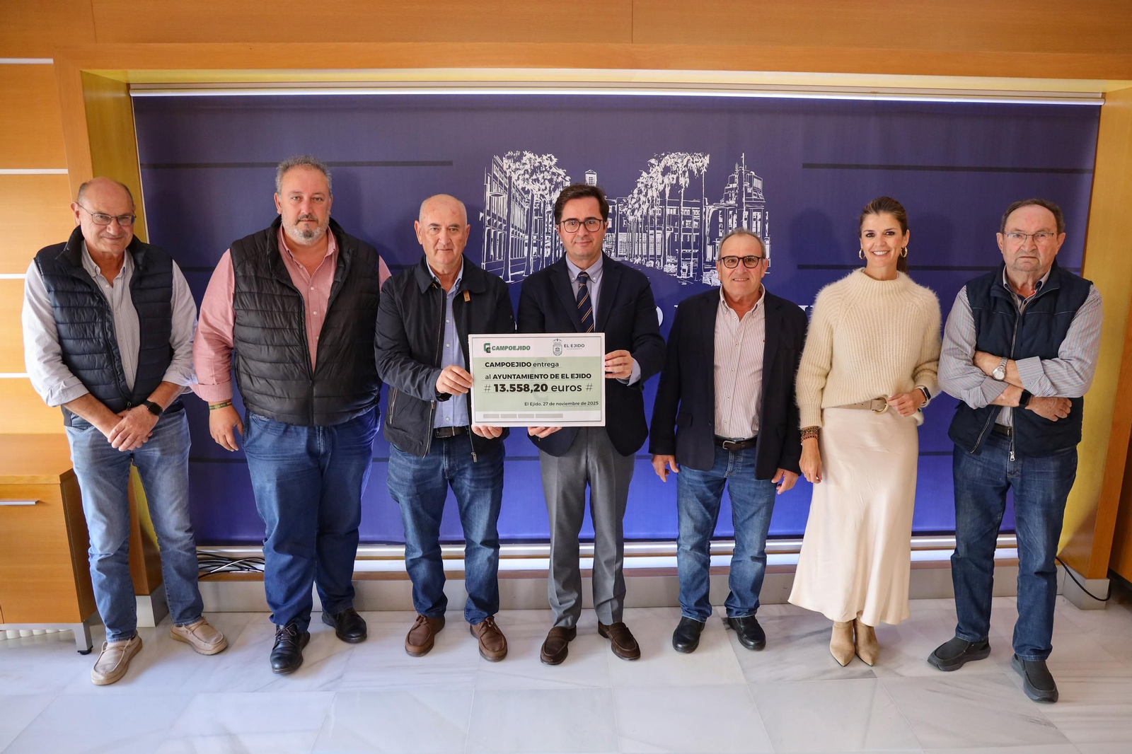Campoejido dona más de 13.000 euros al Ayuntamiento de El Ejido.