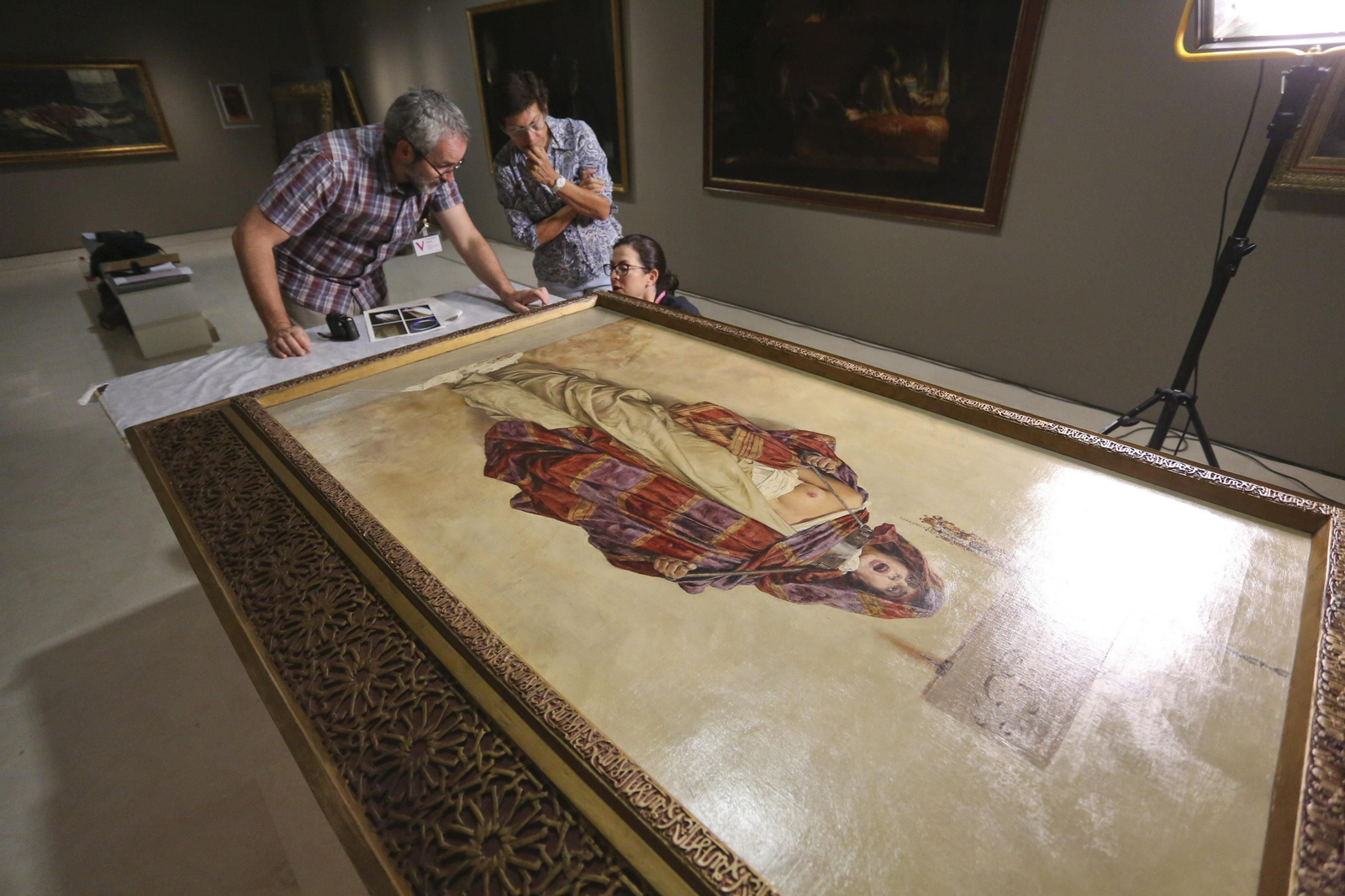 Fotos del montaje de la nueva exposición del Museo Carmen Thyssen