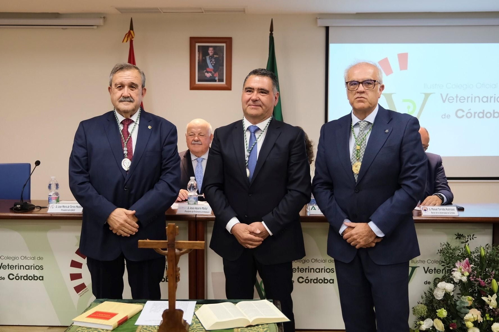 La toma de posesión de la nueva junta directiva del Colegio de Veterinarios de Córdoba, en imágenes