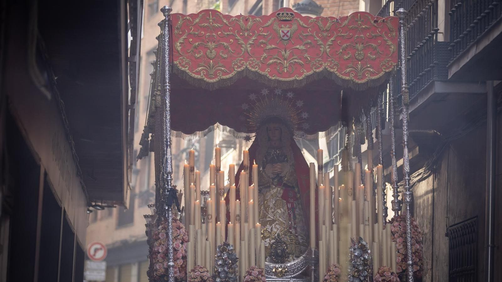 Nuestra Señora de los Dolores en la calle Enriqueta Lozano, Lunes Santo 2025
