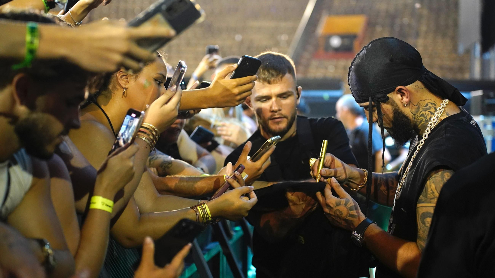 El concierto de JC Reyes en el Cabaret Festival de Algeciras, en imágenes