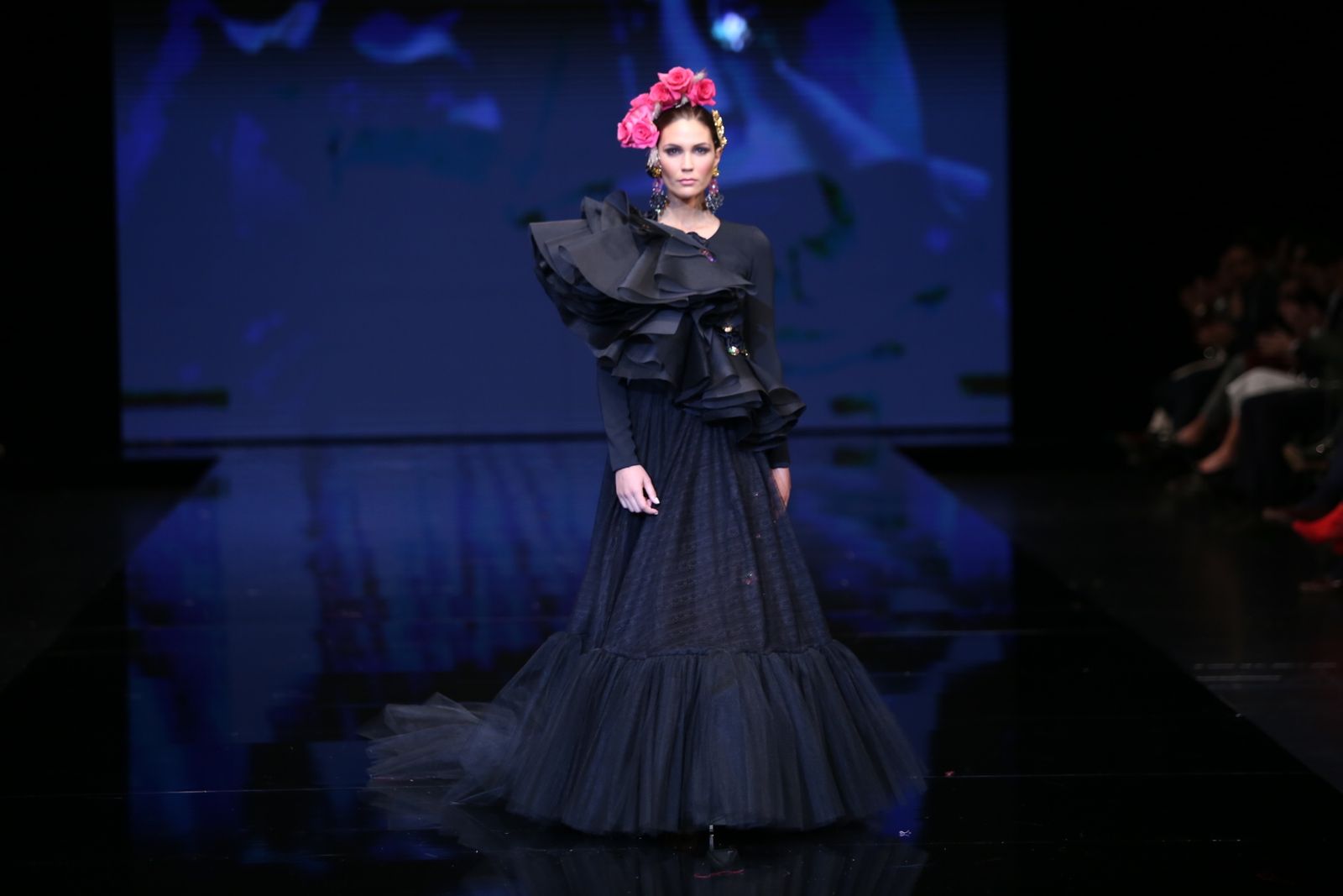 El traje de flamenca negro de 2019, sinónimo de elegancia