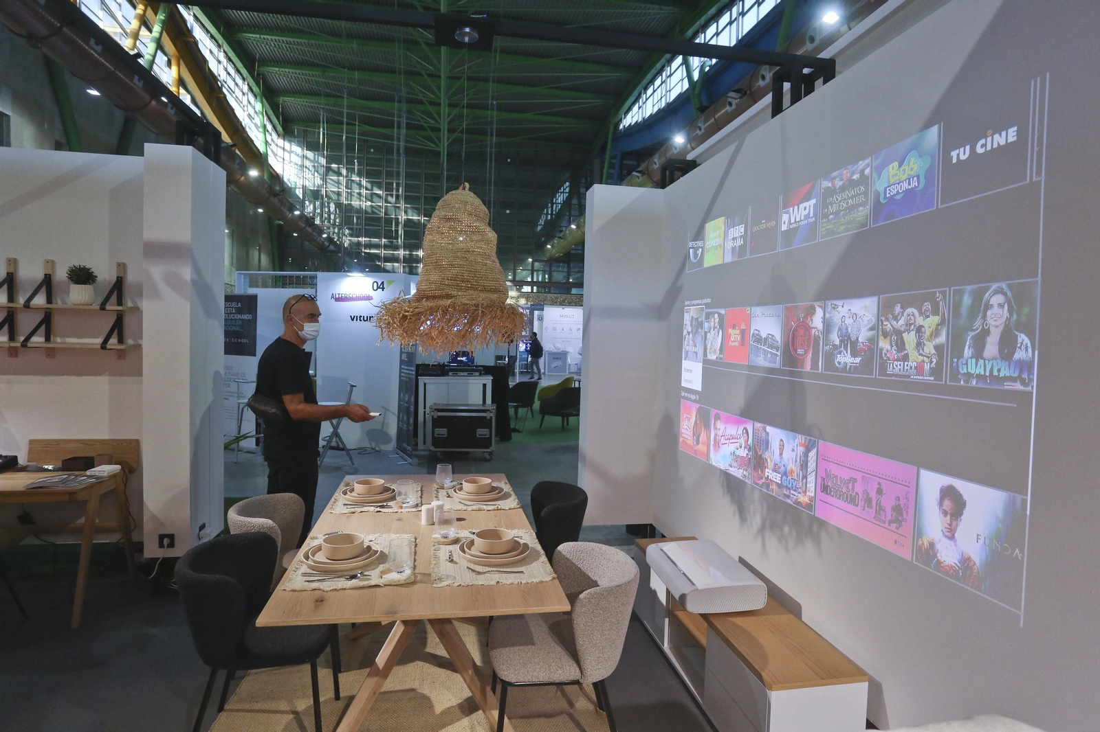 El salón de la vivienda turística del futuro que se recrea en el Palacio de Ferias de Málaga.