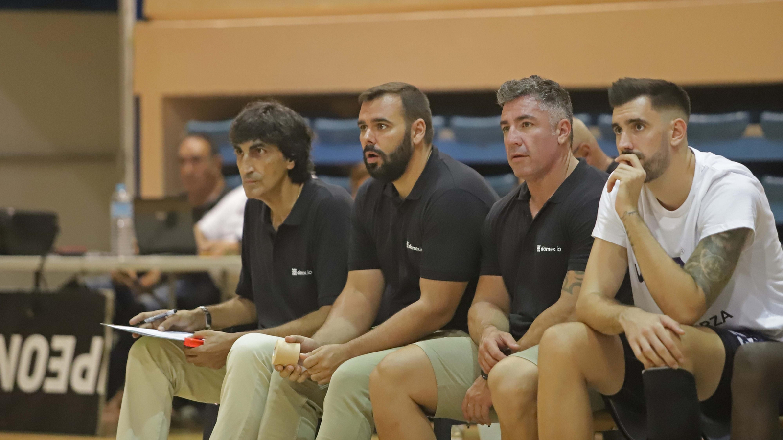 Las mejores fotos de la VI Copa Diputación de baloncesto en Algeciras